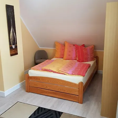 Δωμάτια σε οικογενειακή κατοικία Elexia Sianozety